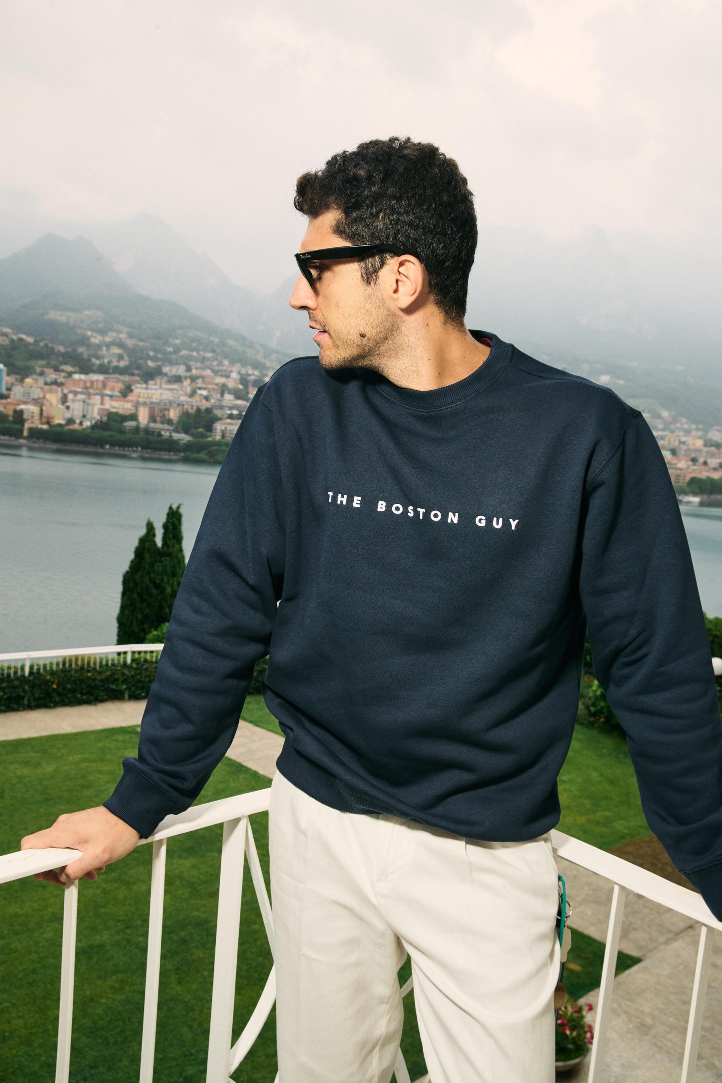 TBG CREWNECK BLUE NAVY