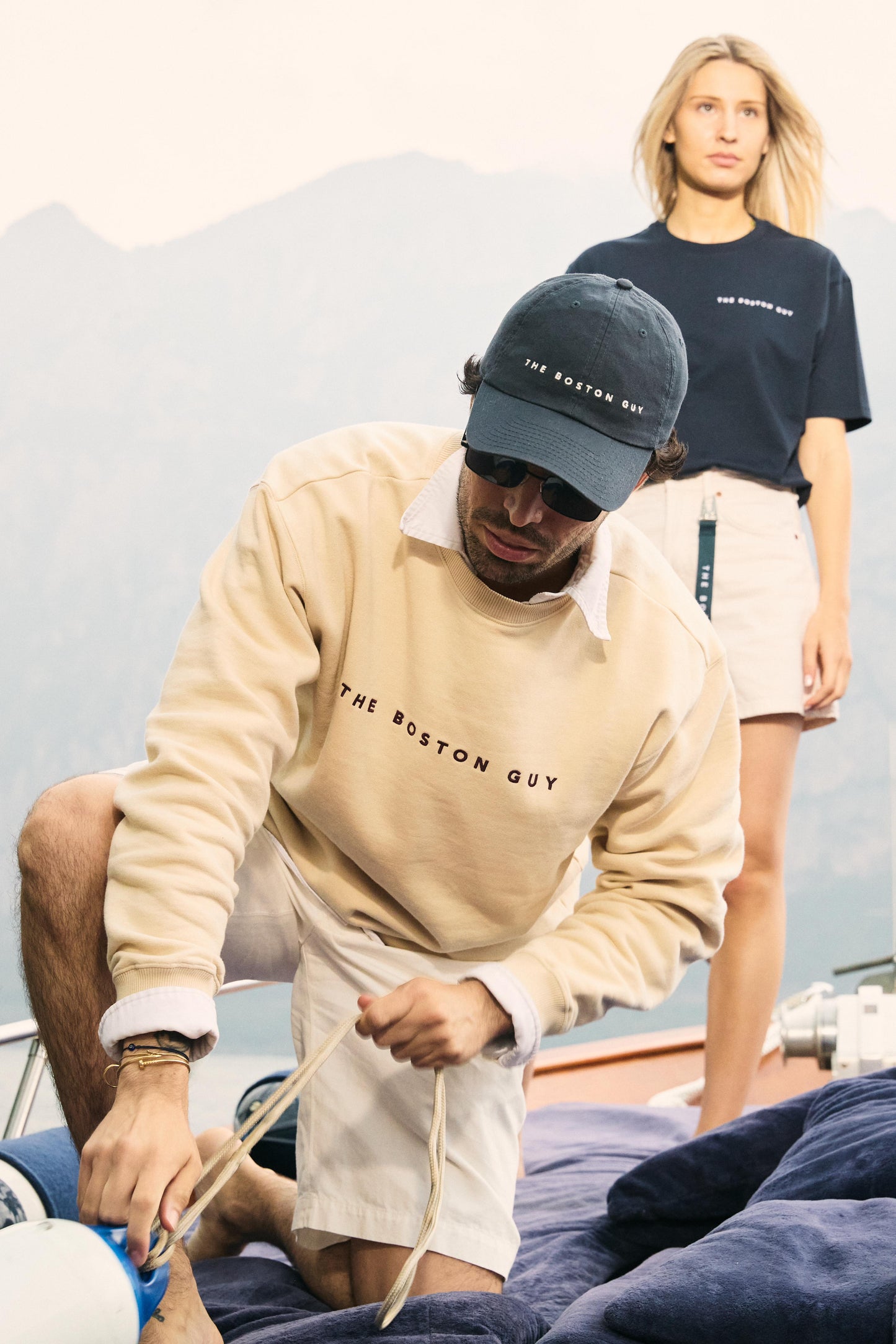 TBG CREWNECK CREAM